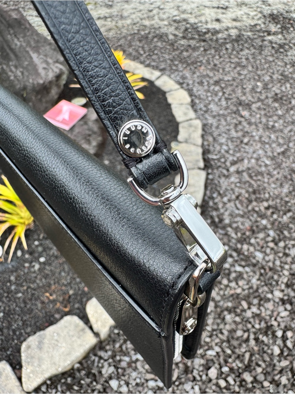 Henri Bendel Black Leather Zip Around Wallet Wristlet Clutch $198 Retail - Picture 6 of 15